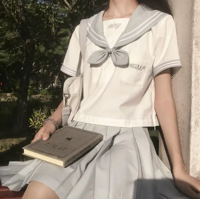 女他